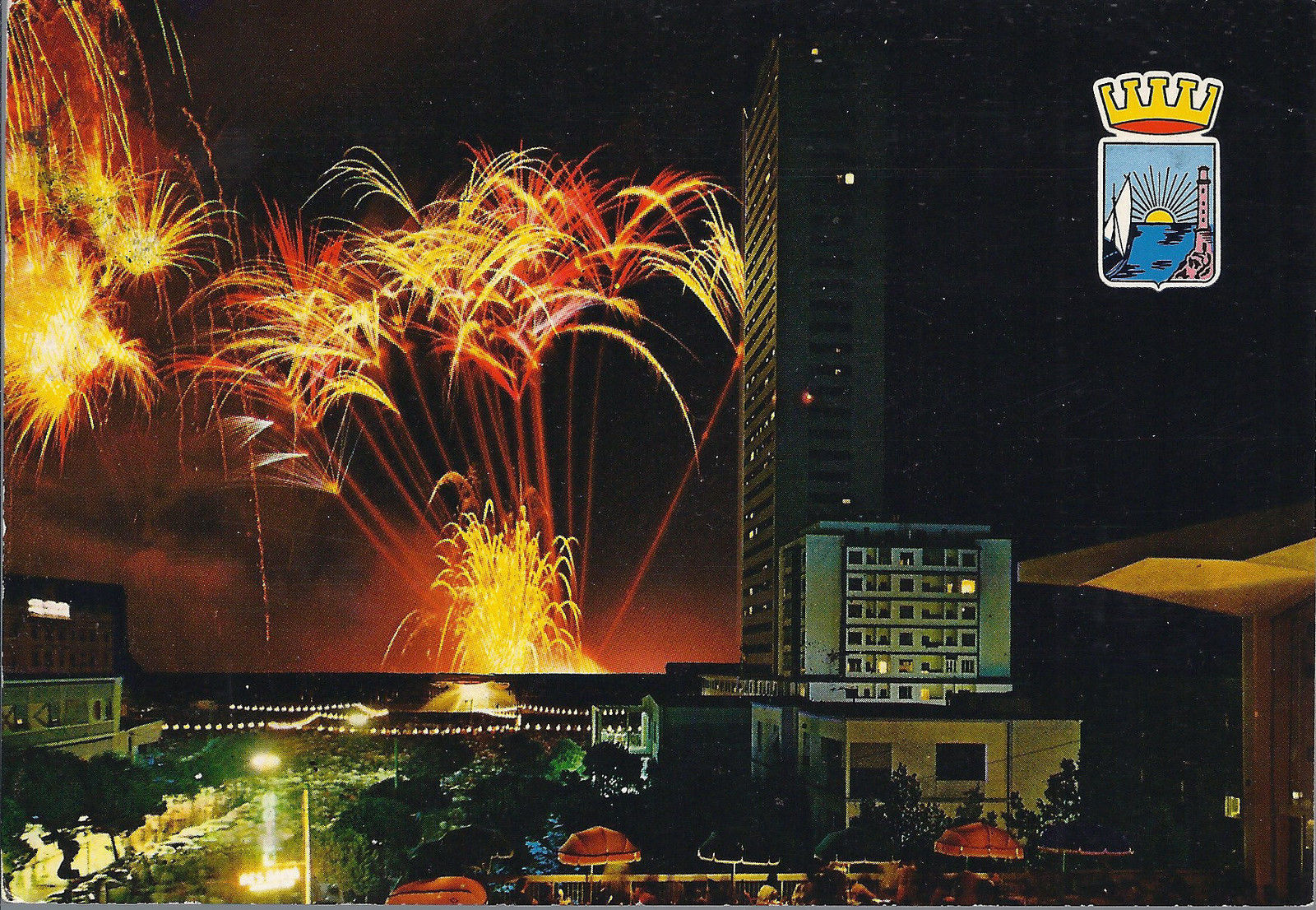 CESENATICO - FUOCHI D'ARTIFICIO VISTI DAL DANCING CARAVELLA - V1986 - CARTOLINA