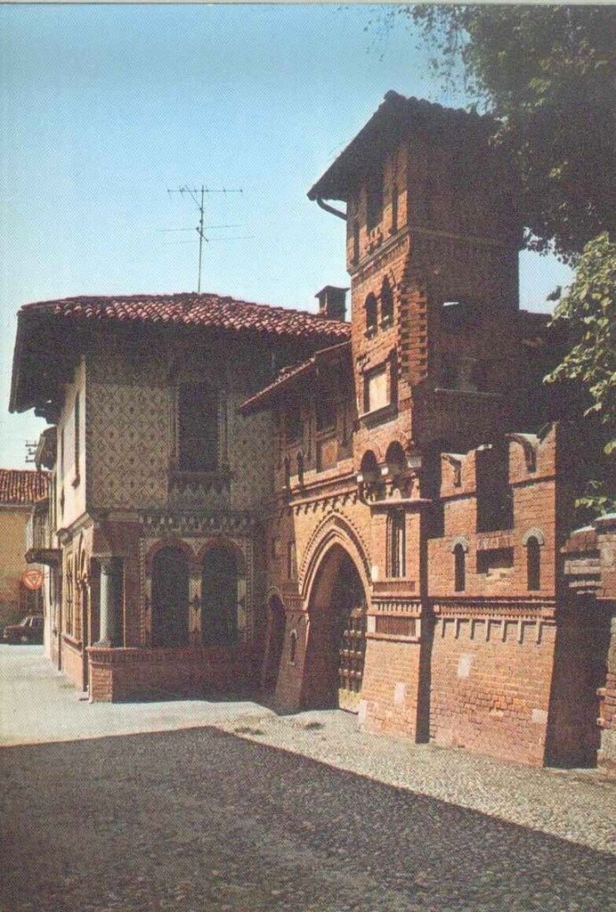 ROBBIO - CASTELLO BOSCHI - NV