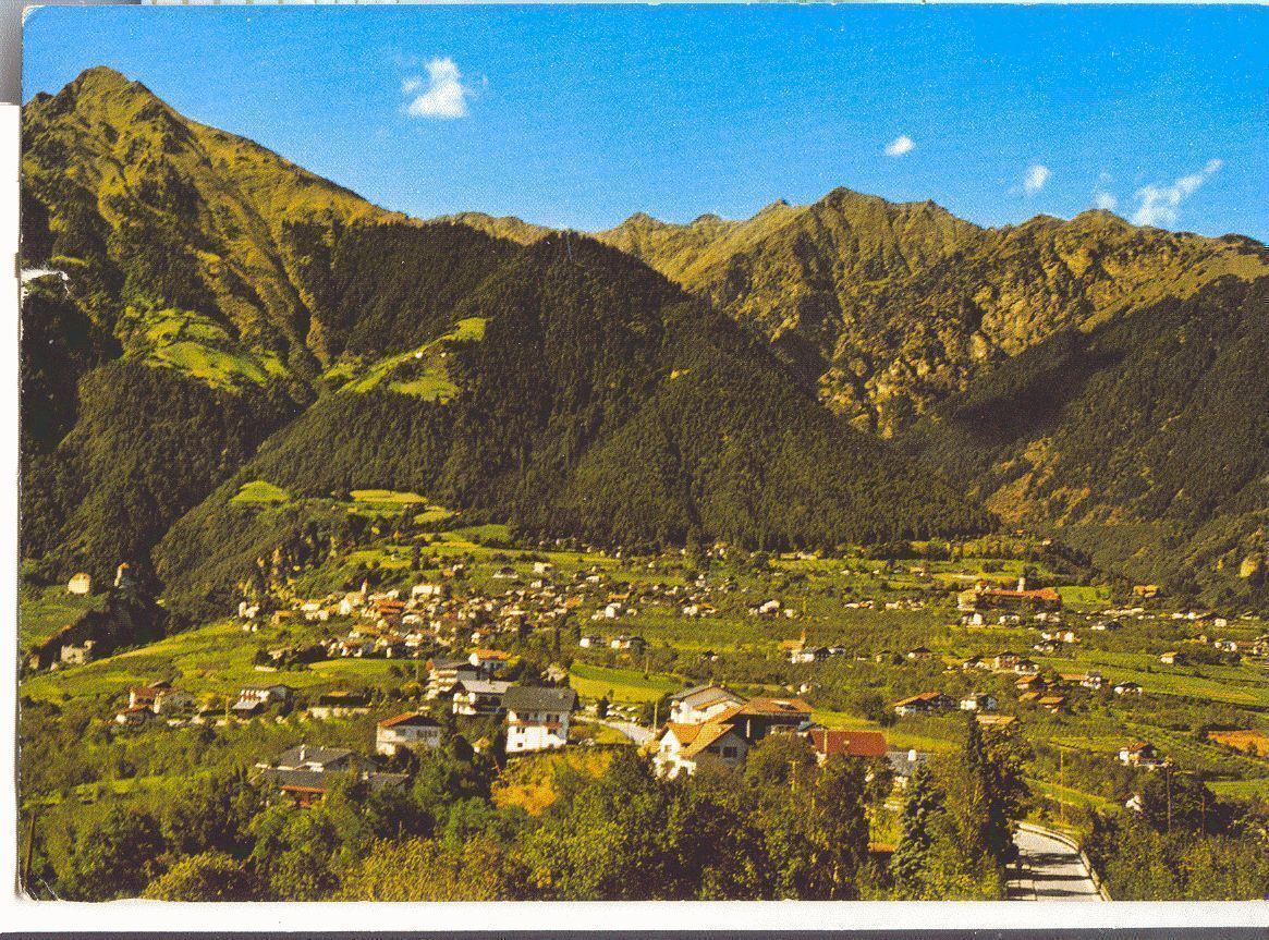 TIROLO PRESSO MERANO V1974