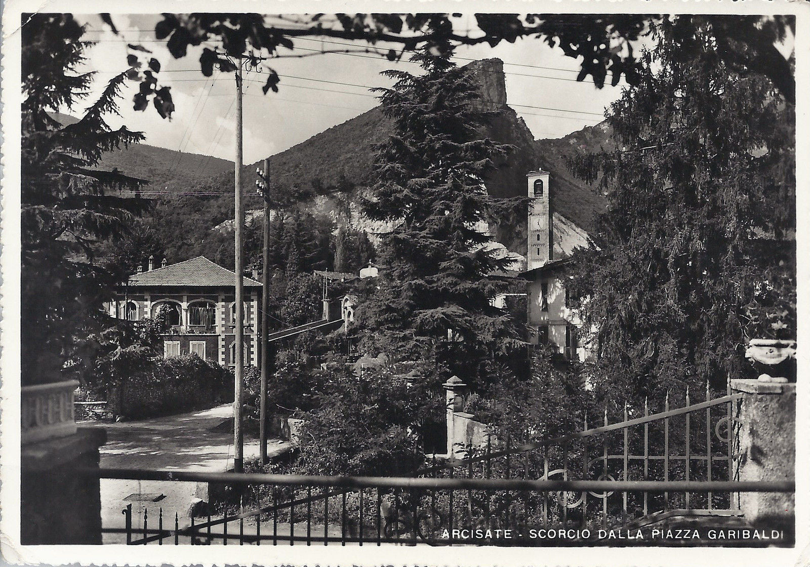 ARCISATE - SCORCIO DALLA PIAZZA GARIBALDI - V 1955 - FG