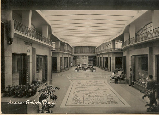 ANCONA - GALLERIA DORICA -V1957