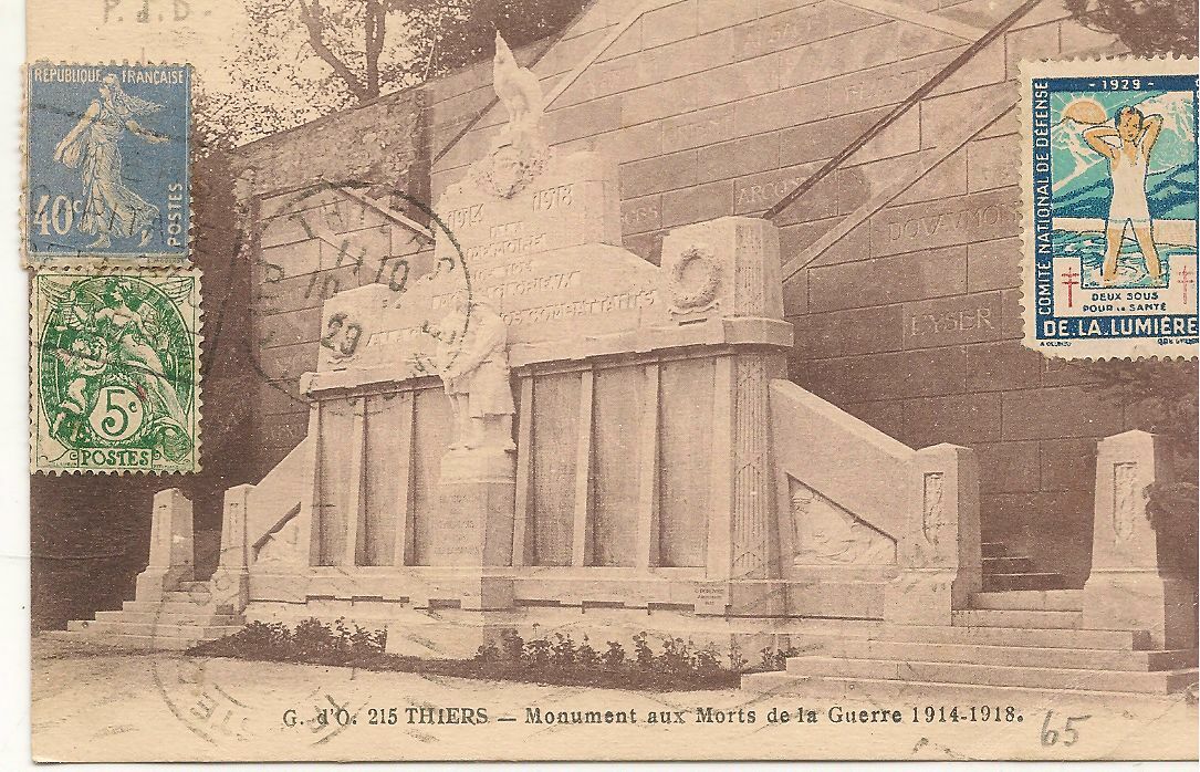THIERS - MONUMENT AUX MORT DE LA GUERRE 19141918 - V929