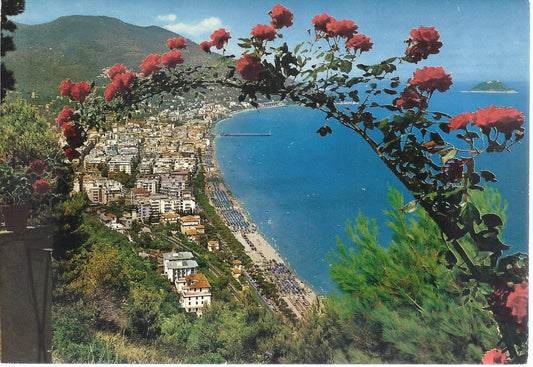 ALASSIO - PANORAMA DA PONENTE - V 1970 - FG