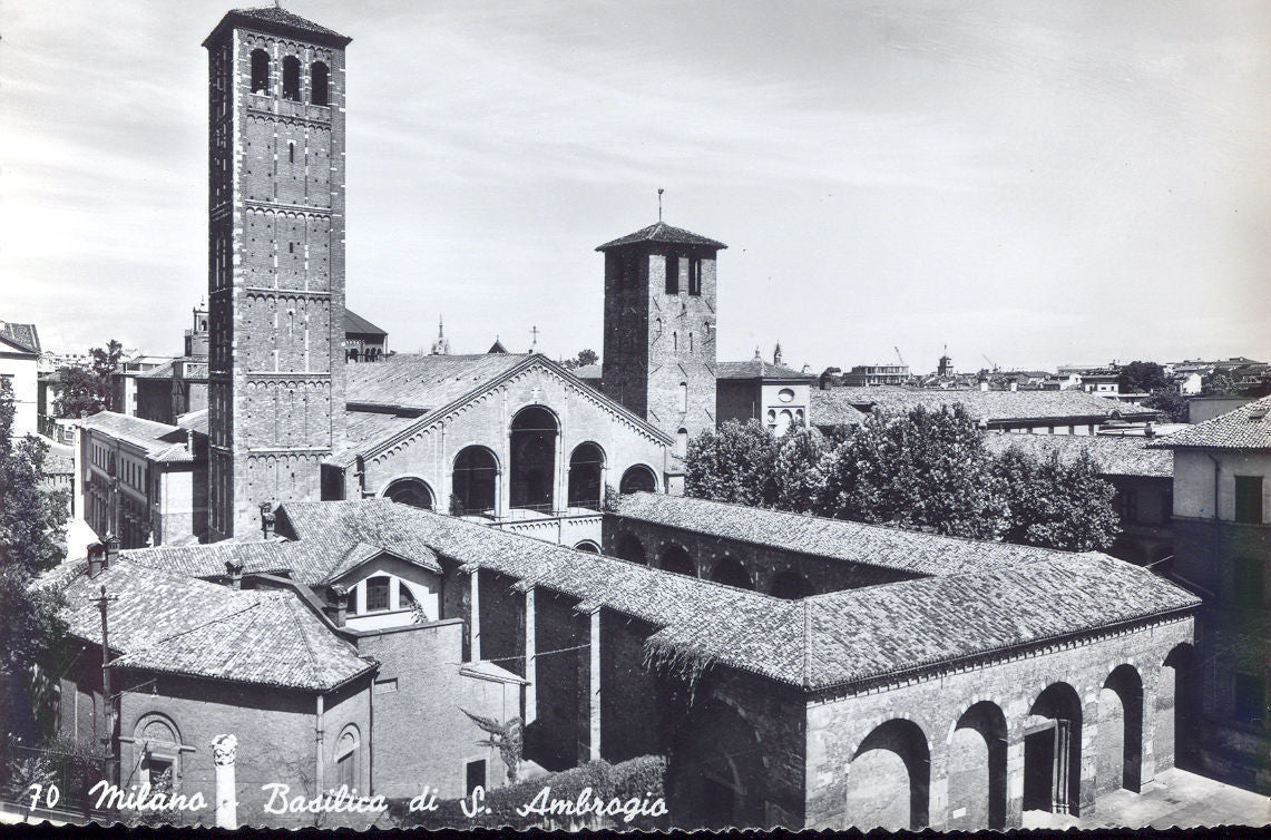 MILANO - S. AMBROGIO VISTA DALL'ALTO NV