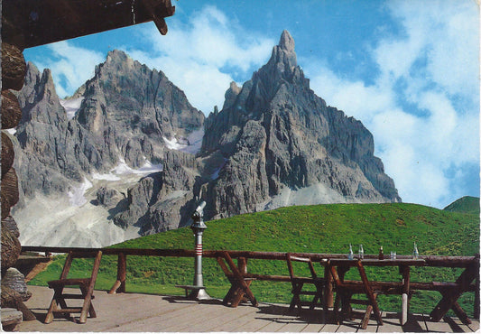 PASSO ROLLE - BAITA SEGANTINI - VEDUTA DEL CIMON DELLA PALA 