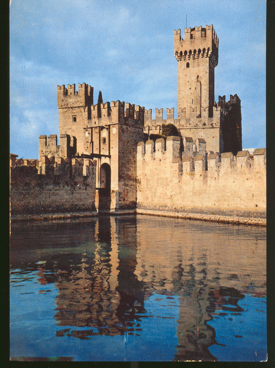 SIRMIONE - IL CASTELLO SCALIGERO - V 1961