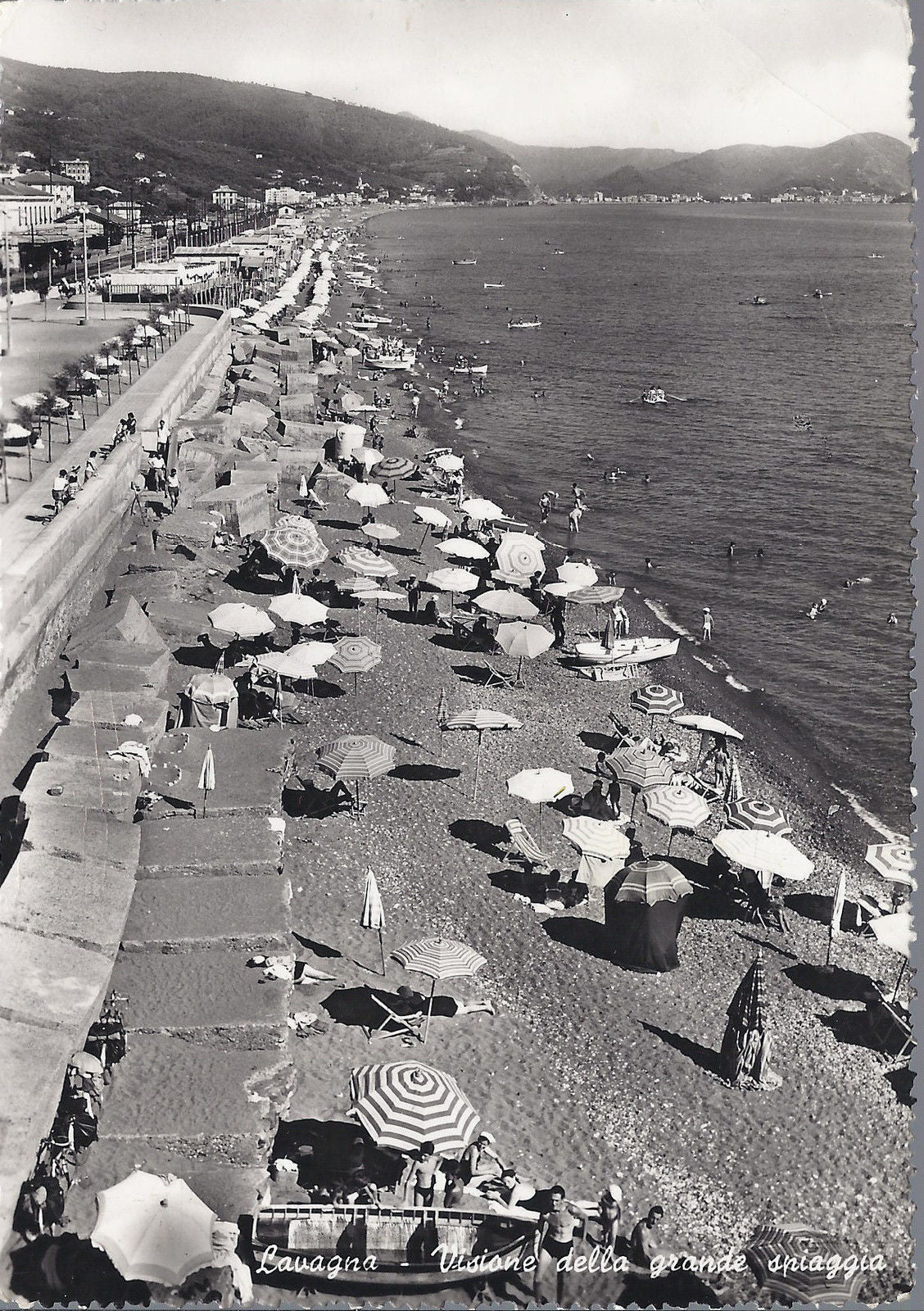 LAVAGNA - VISIONE DELLA GRANDE SPIAGGIA - V1954