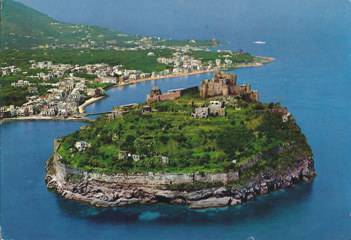 ISCHIA - PANORAMA E CASTELLO ARAGONESE DALL'AEREO - VSD
