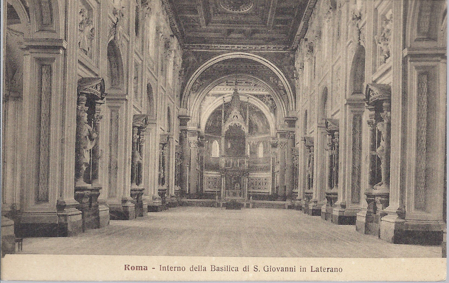 ROMA - INTERNO DELLA BASILICA DI S. GIOVANNI IN LATERANO - N