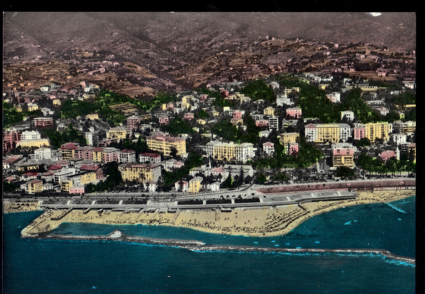 SANREMO DALL'AEREO - SPIAGGIA DI PONENTE E GRUPPO GRAND