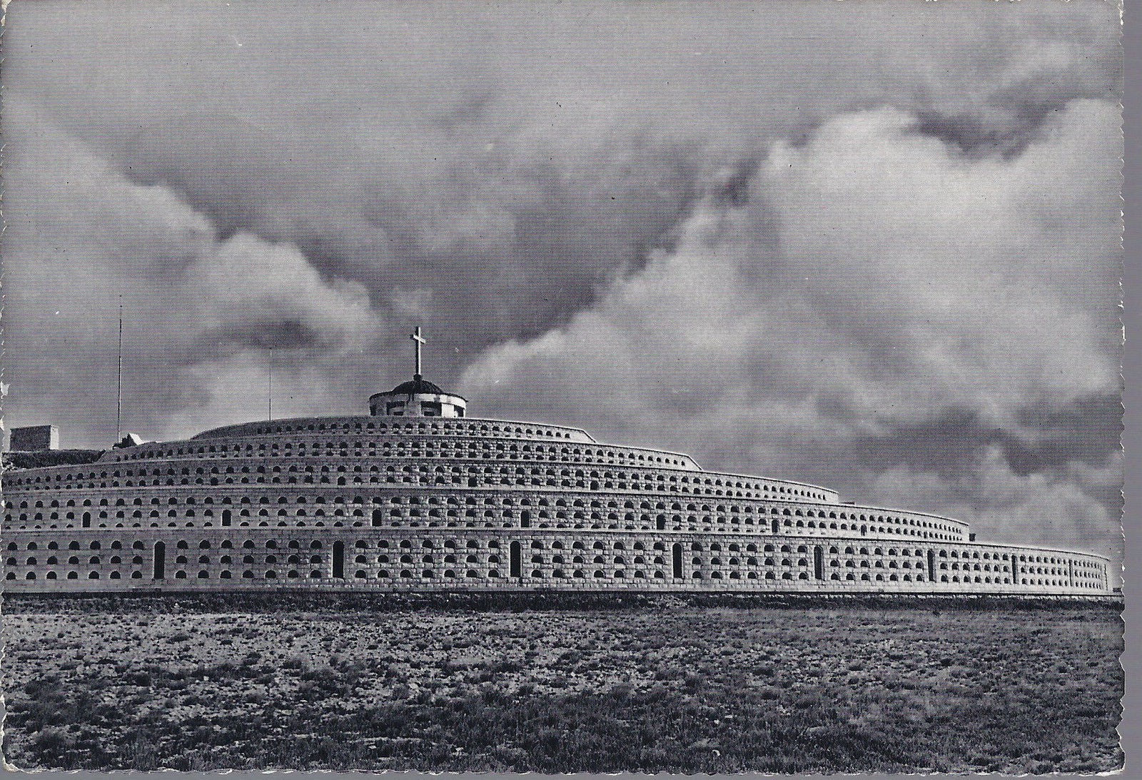 CIMA GRAPPA  MONTE GRAPPA - CIMITERO MONUMENTALE AI CADUTI I