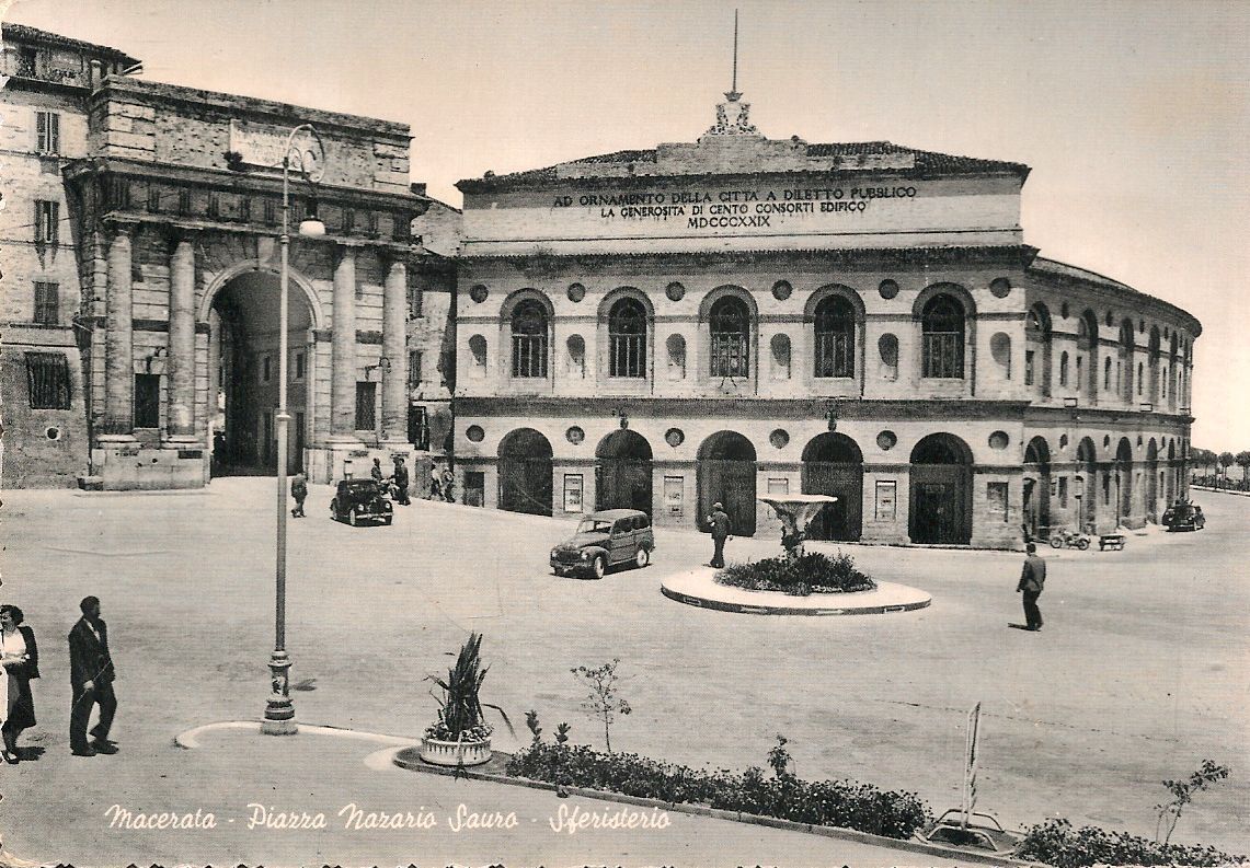 MACERATA - PIAZZA NAZARIO SAURO - SFERISTERIO - VSD