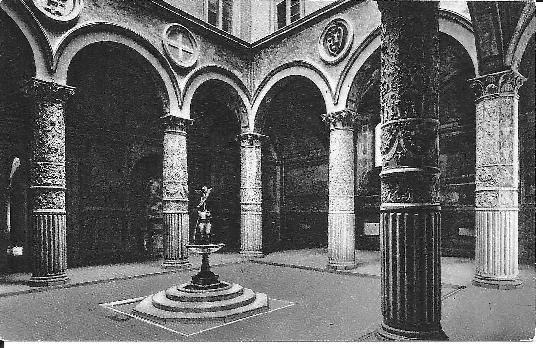 FIRENZE - CORTILE DEL PALAZZO VECCHIO - NV
