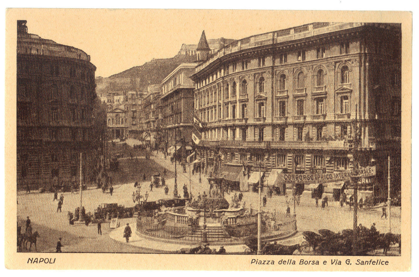 NAPOLI - PIAZZA DELLA BORSA E VIA S. FELICE - NV