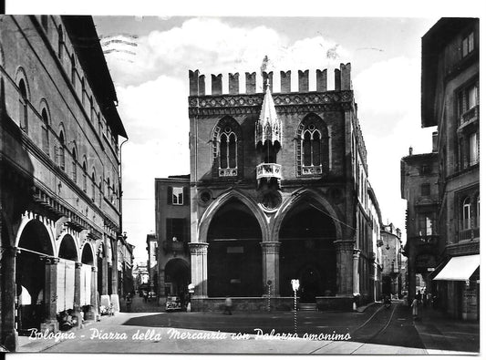 BOLOGNA - PIAZZA DELLA MERCANZIA - V1962