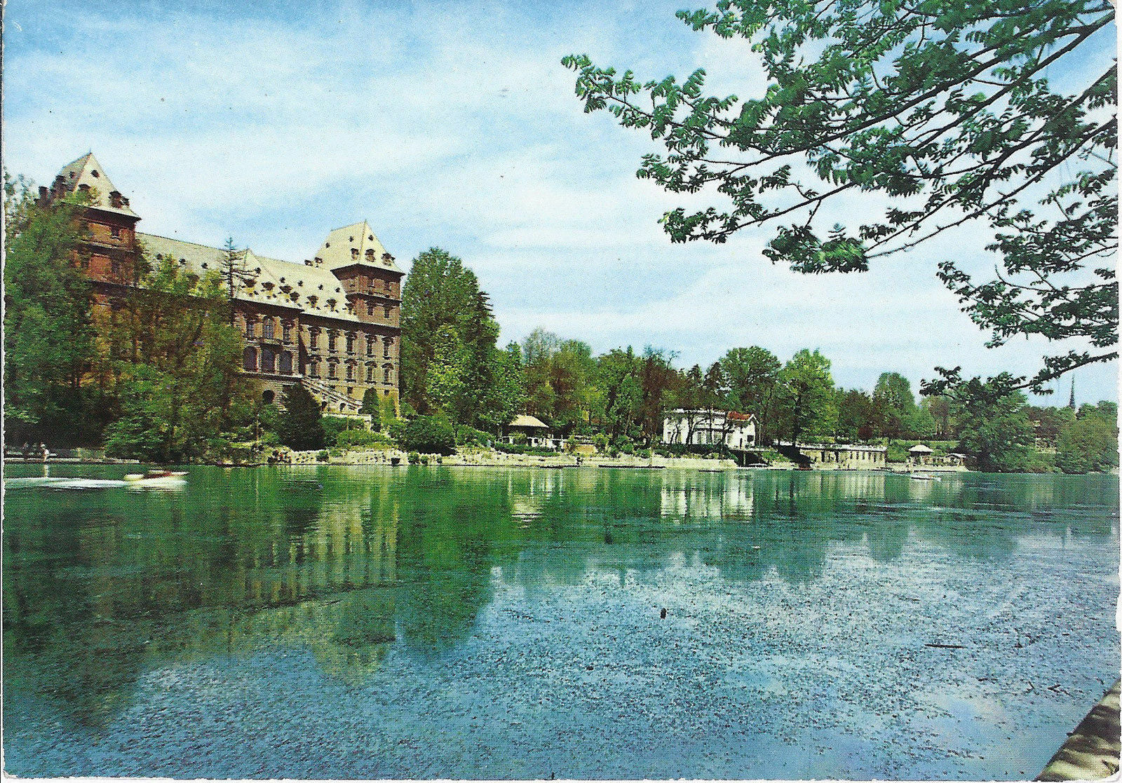 TORINO - CASTELLO DEL VALENTINO VISTO DAL PO - NV