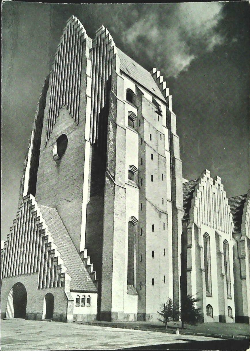 COPENHAGEN - GRUNDTVIGSKIREN - V1958