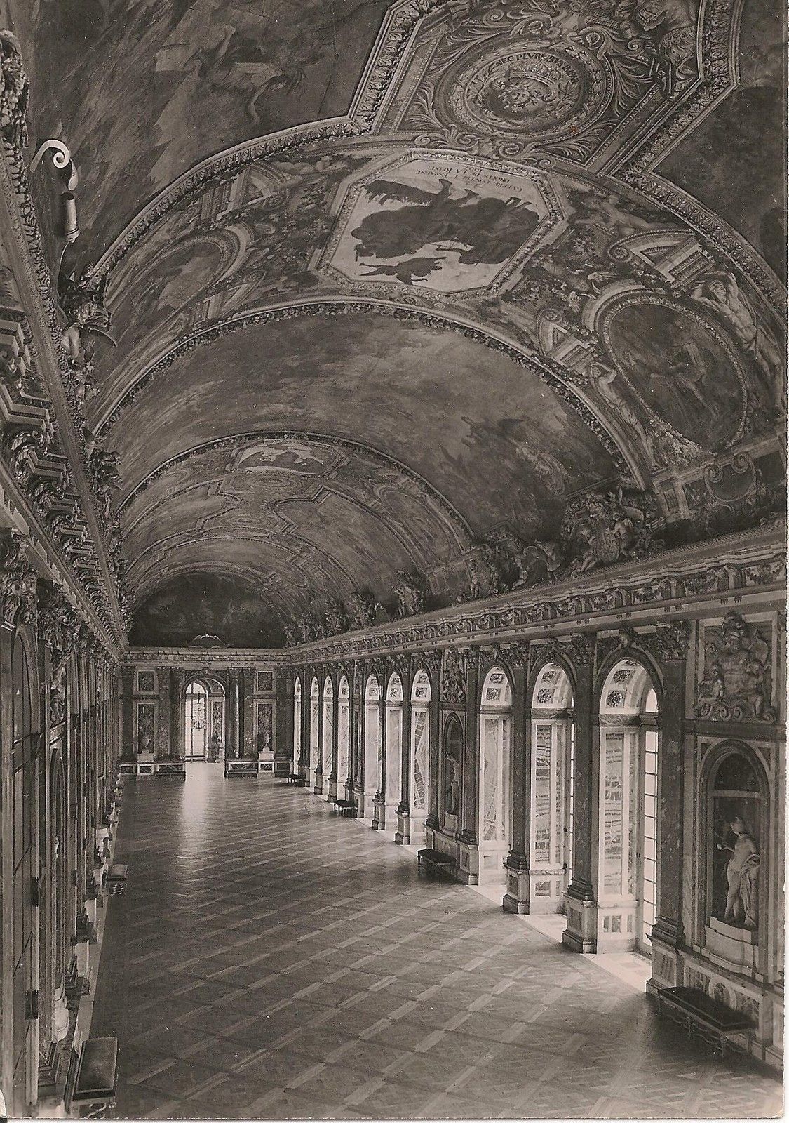 VERSAILLES - LE CHATEAU - LA GRANDE GALERIE OU GALERIE DES G