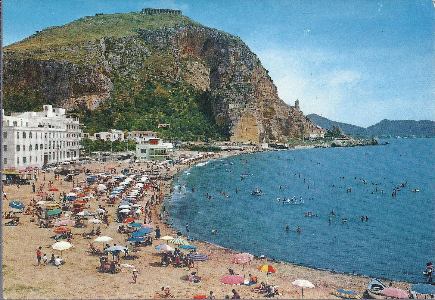 TERRACINA - SPIAGGIA DI LEVANTE E MONTE GIOVE - NV