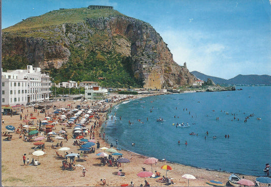 TERRACINA - SPIAGGIA DI LEVANTE E MONTE GIOVE - NV