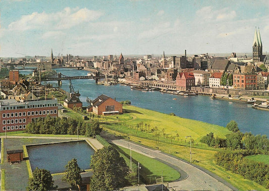 BREMEN - WASER UND STADTANSICHT - V1960