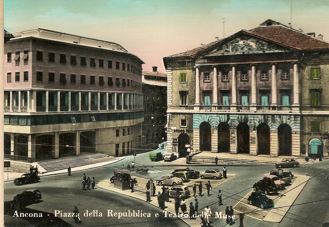 ANCONA - PIAZZA DELLA REPUBBLICA E TEATRO DELLE MUSE - NV - ACQUARELLATA