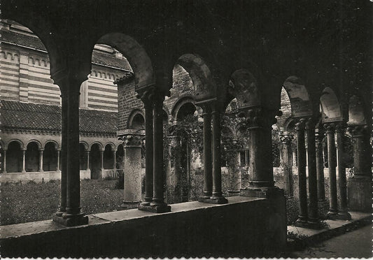 VERONA - CHIOSTRO BASILICA S. ZENO - NV