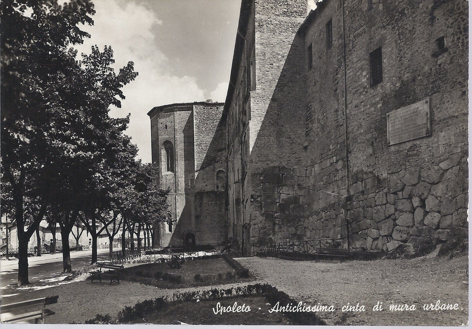 SPOLETO - ANTICHISSIMA CINTA DI MURA URBANE - V 1942 - FG - 