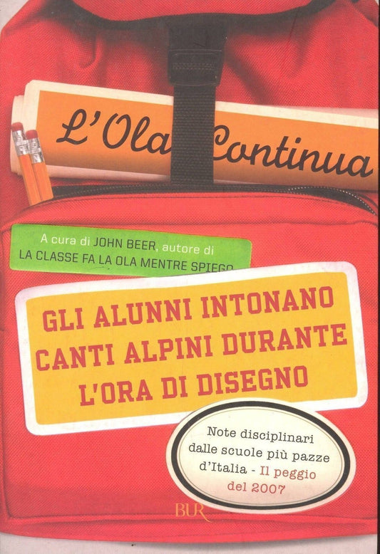 GLI ALUNNI INTONANO CANTI ALPINI DURANTE L'ORA DI DISEGNO