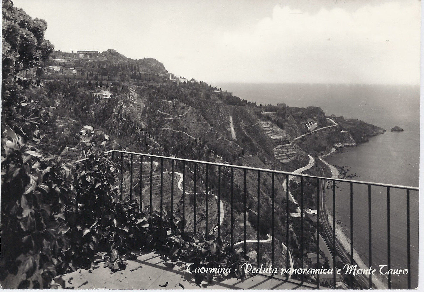 TAORMINA - VEDUTA PANORAMICA E MONTE TAURO - NV - FG