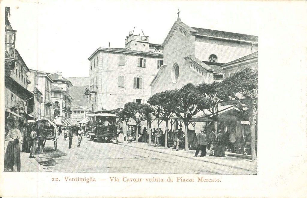 VENTIMIGLIA - VIA CAVOUR - VEDUTA DA PIAZZA MERCATO - TRAM -