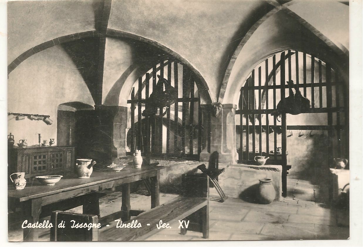 ISSOGNE - CASTELLO - TINELLO - NV