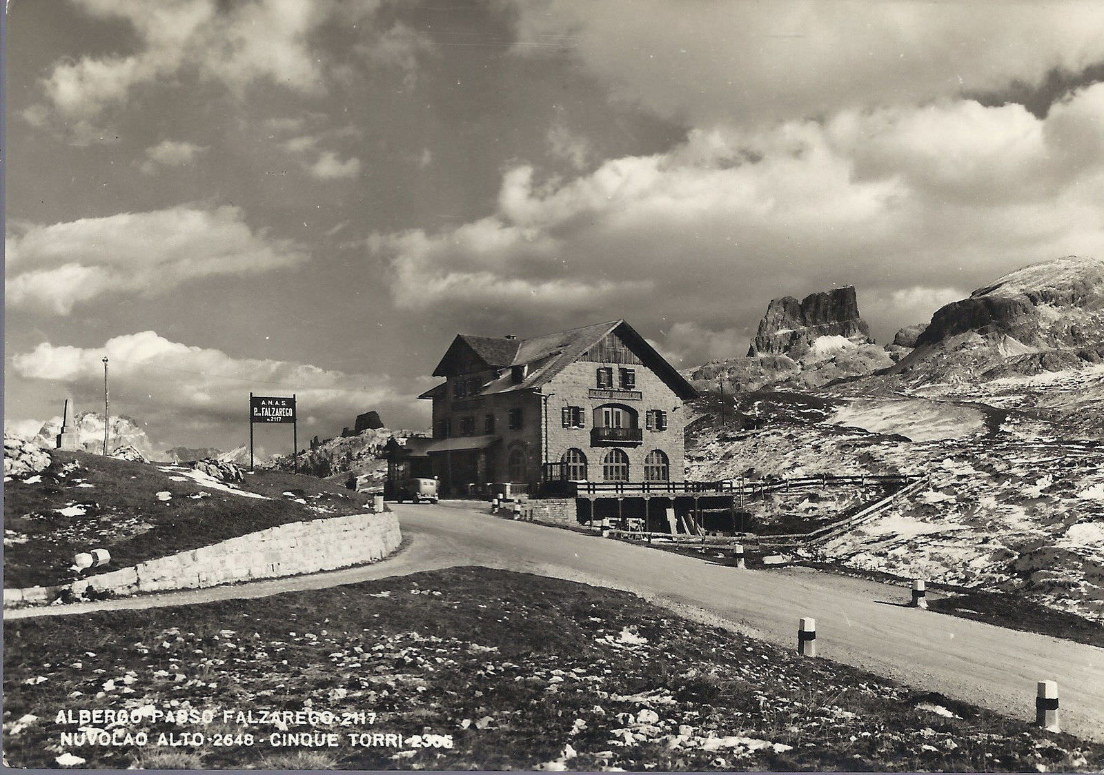 ALBERGO PASSO FALZAREGO - NUVOLAO ALTO - CINQUE TORRI - V 19