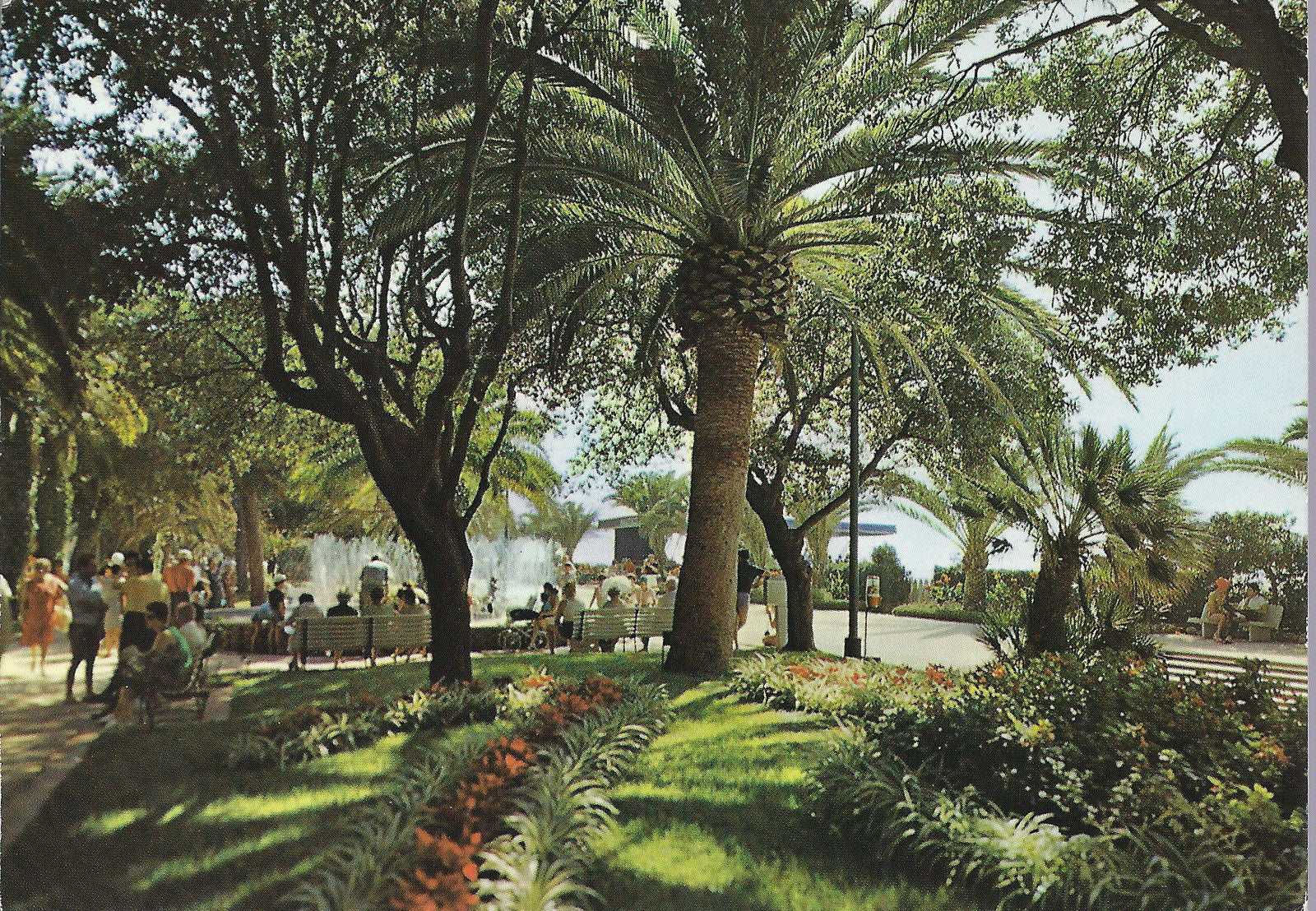 FINALE LIGURE - GIARDINI - V 1972 - FG