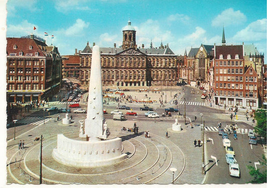 AMSTERDAM - DAM MET KONINKLIJK PALEIS EN NATIONAL MONUMENTI - NV