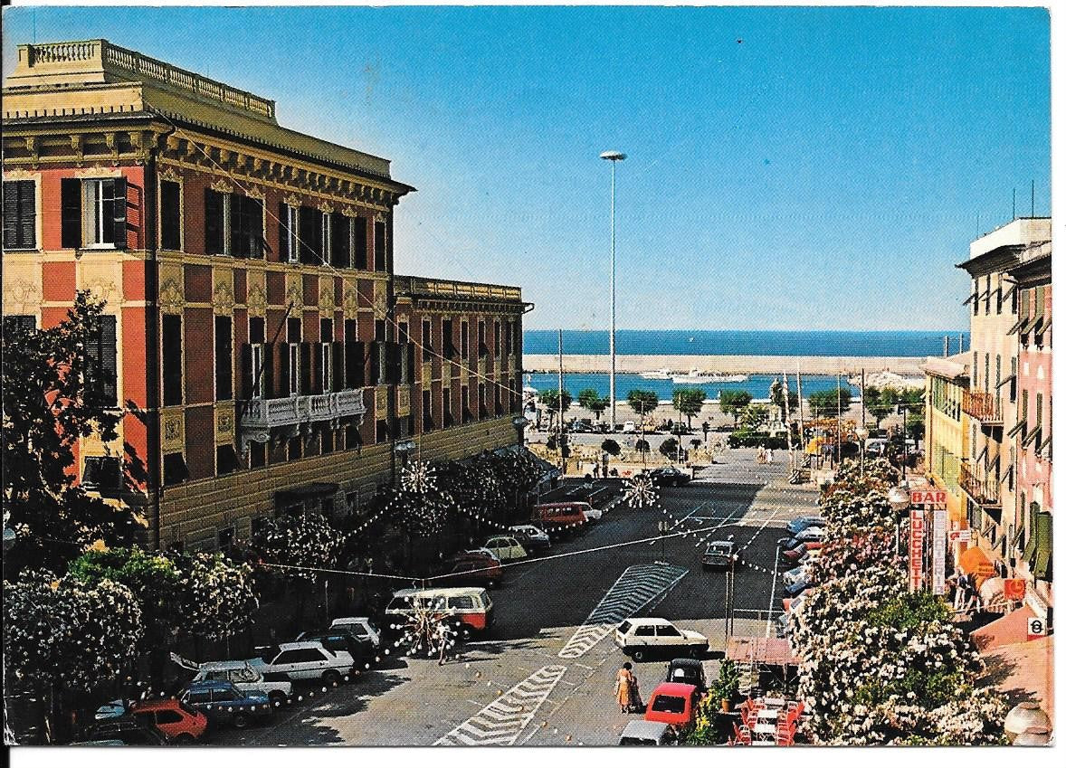 LAVAGNA - PIAZZA DELLA LIBERTA' - V1983