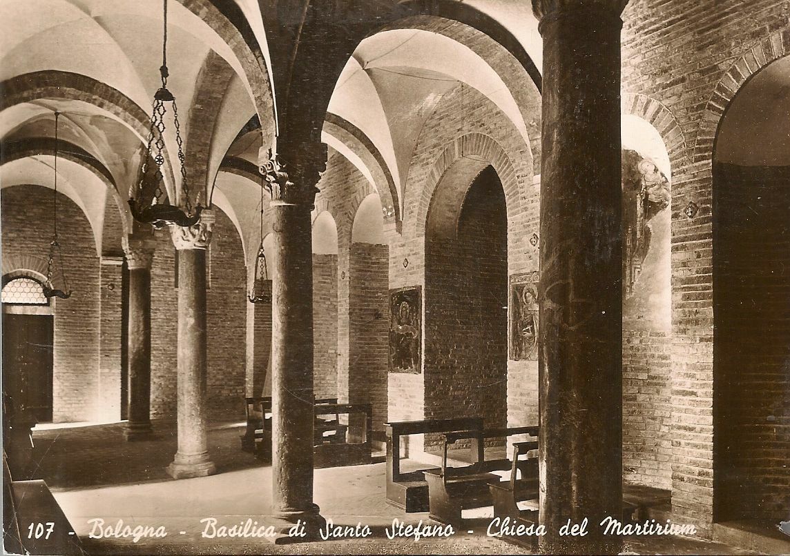 BOLOGNA - BASILICA DI SANTO STEFANO CHIESA DEL MARTIRIUM - NV