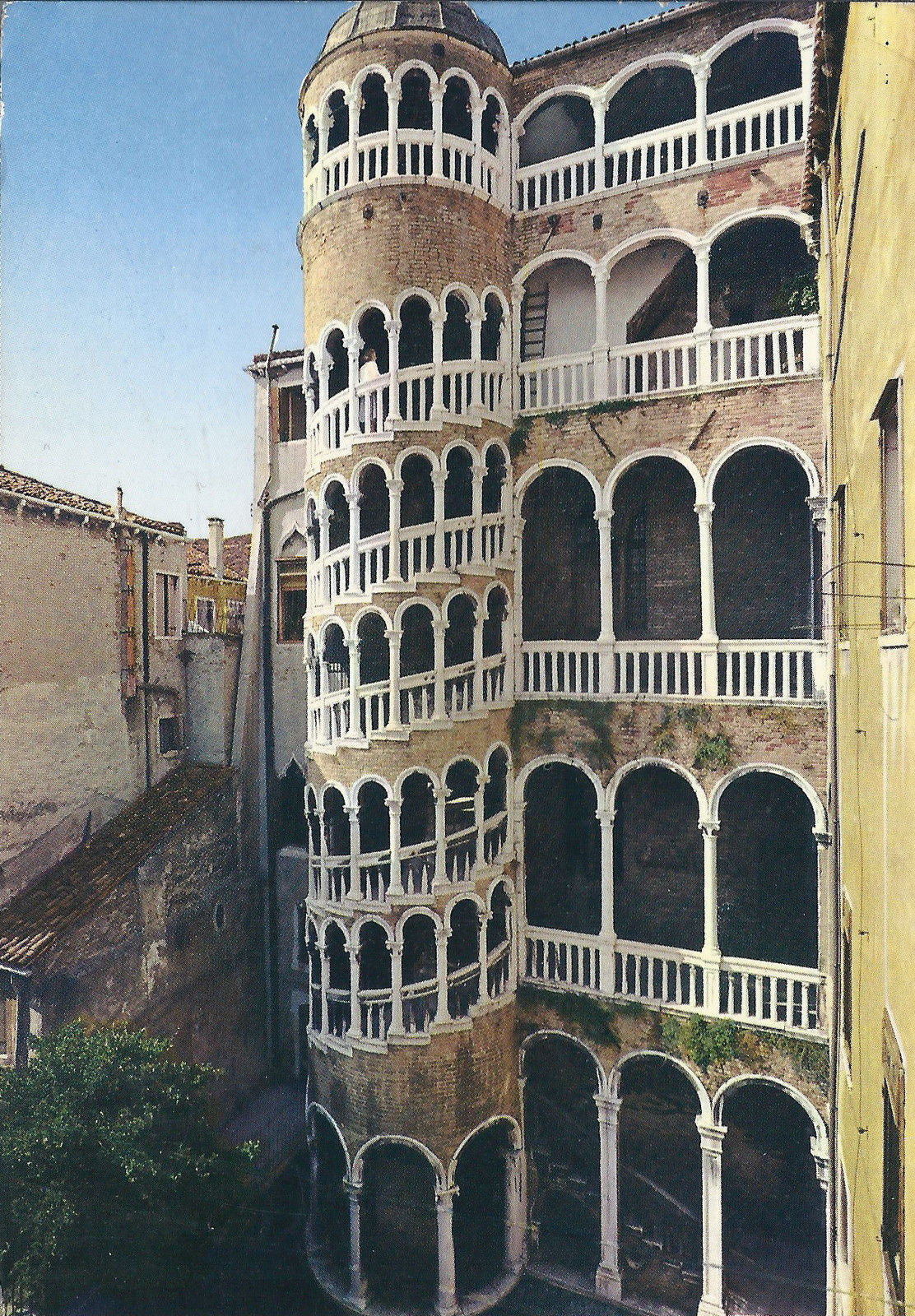 VENEZIA - SCALA MINELLI DETTA DEL "BOVOLO" - V1968