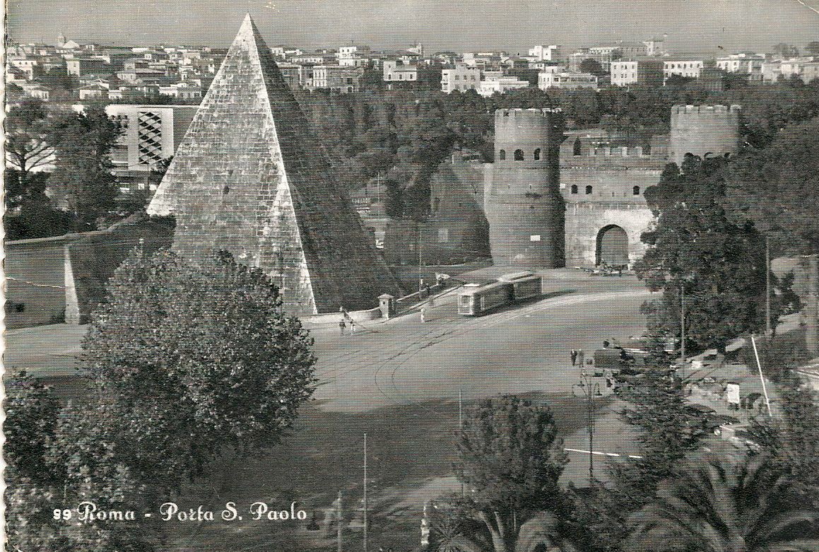 ROMA - PORTA SAN PAOLO . V1956