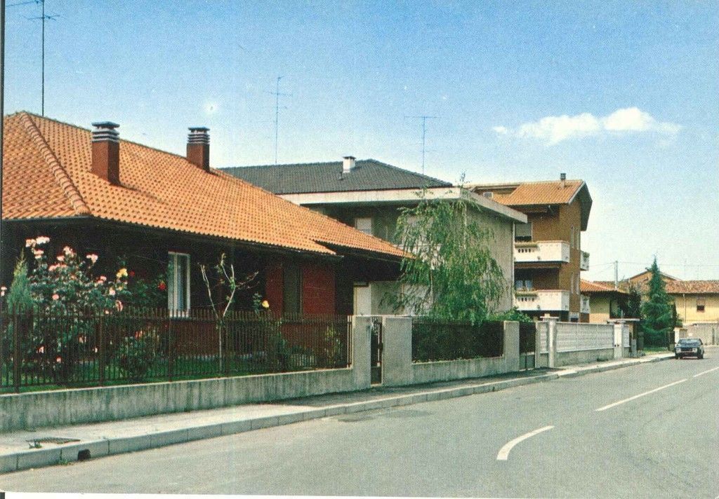 NOVATE MILANESE  - VIA CASCINA DEL SOLE PARTICOLARE-NV