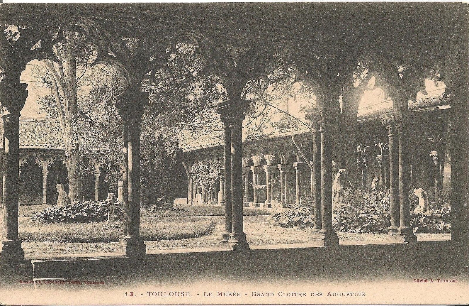 TOULOSE - LE MUSEE - GRAND CLOITRE DES AUGUSTINS - NV