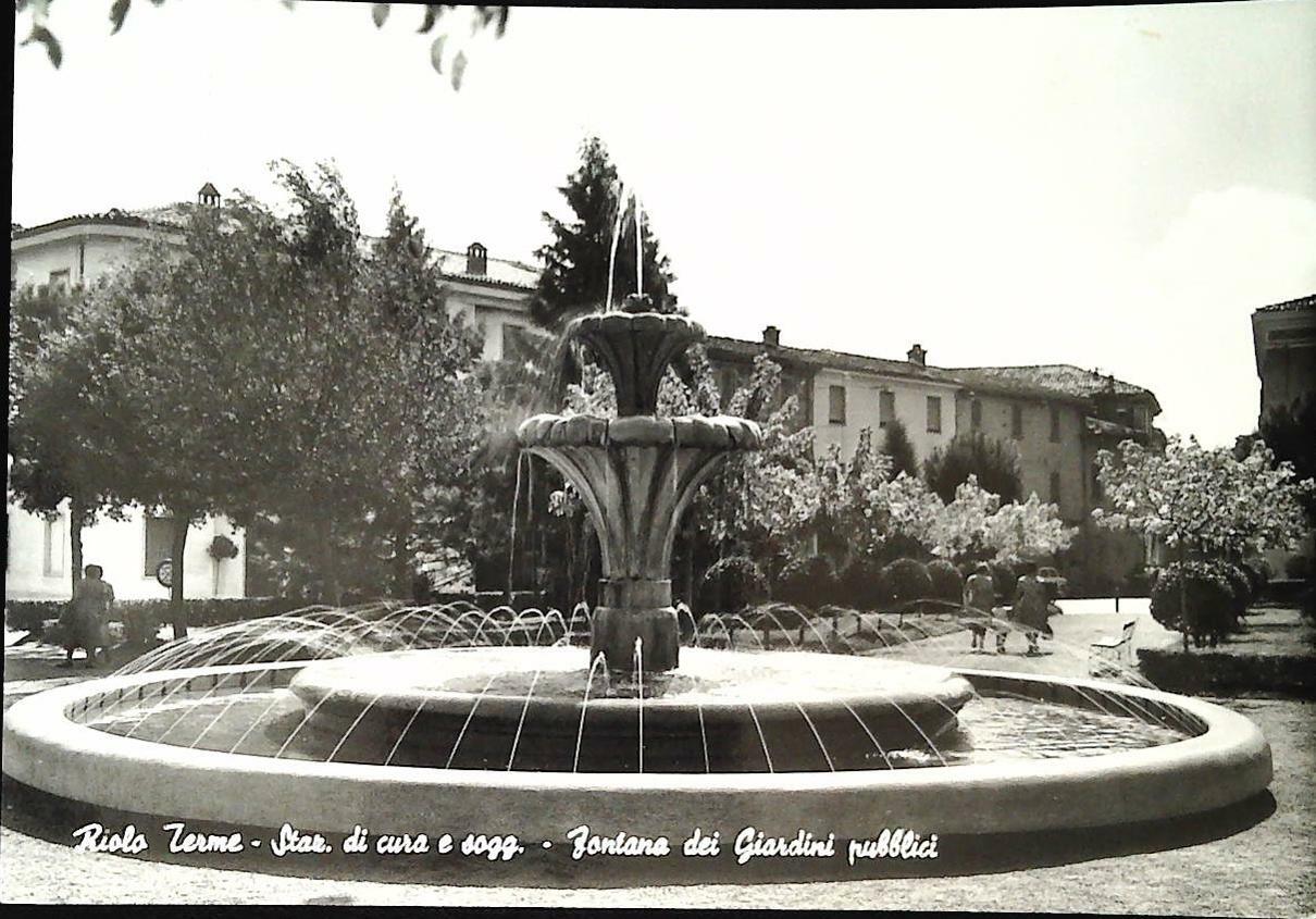 RIOLO TERME - FONTANA GIARDINI PUBBLICI - V966