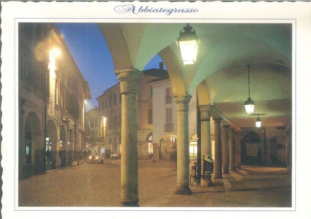 ABBIATEGRASSO - NOTTURNO - - NV