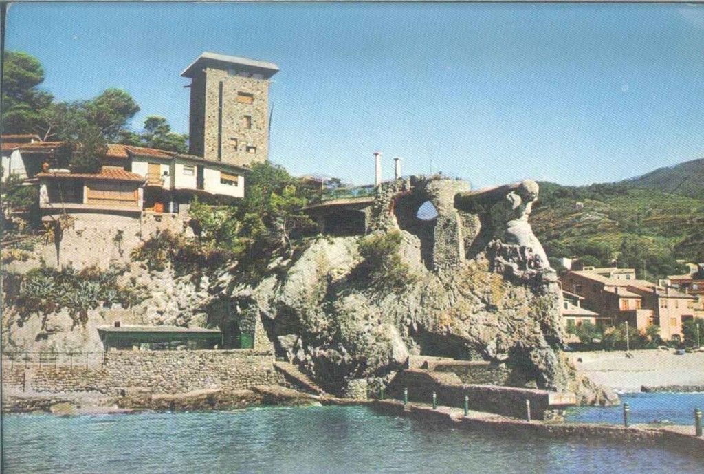 MONTEROSSO - LA SPEZIA - SCORCIO SUI GIGANTI - NV