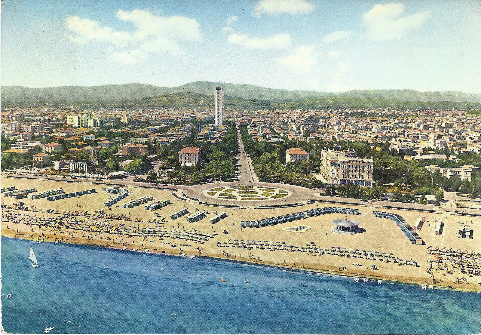 RIMINI - PANORAMA AEREO - V 1970 - FG - Ediz. Marcaccini