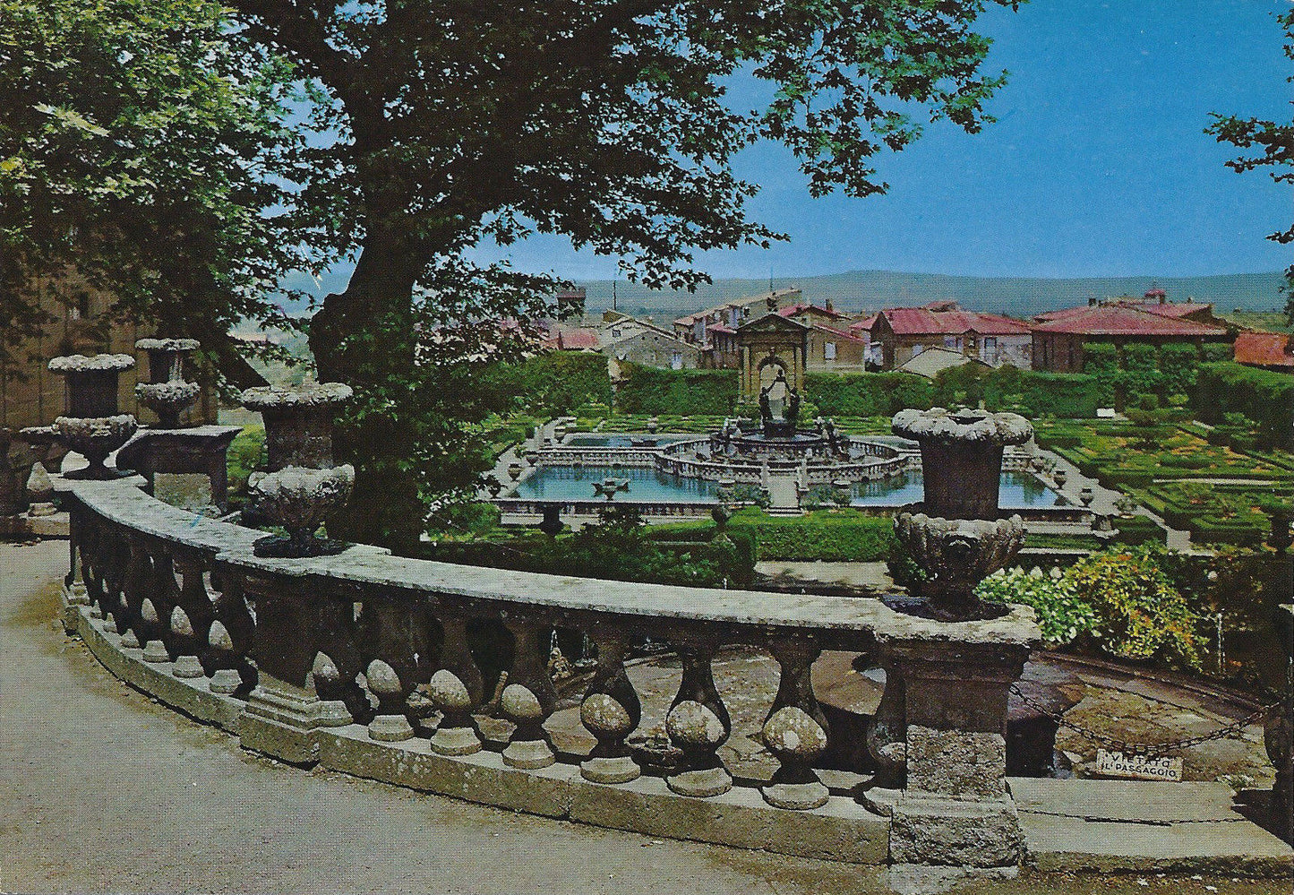 BAGNAIA - VILLA LANTE - FONTANA DEI MORI E GIARDINO ALL&apos