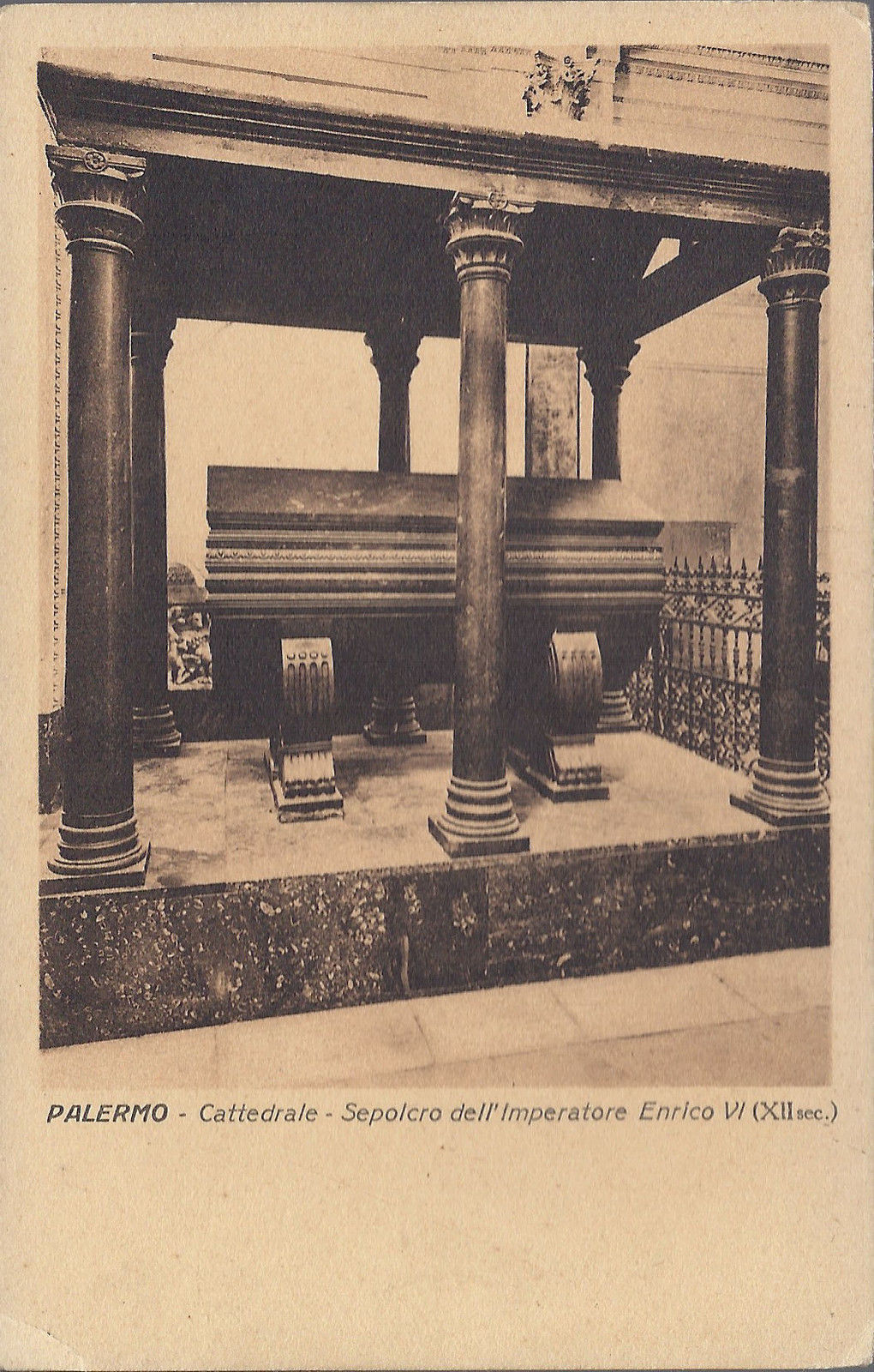 PALERMO - CATTEDRALE - SEPOLCRO DELL'IMPERATORE ENRICO 
