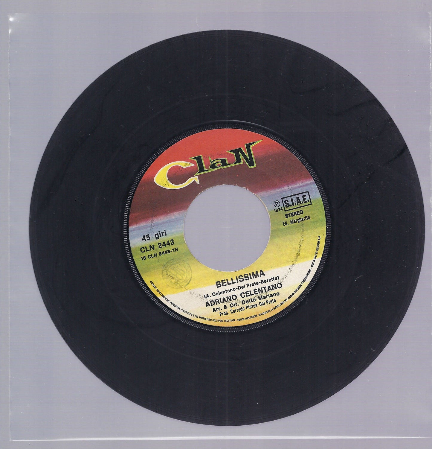 BELLISSIMA == ADRIANO CELENTANO -- STRINGIMI A TE == A. CELENTANO e CLAUDIA MORI
