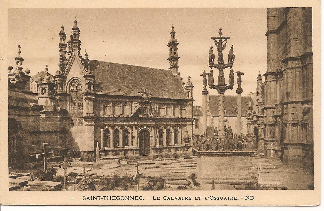 SAINT THEGONNEC - LE CALVAIRE ET L'OSSUAIRE - V1933