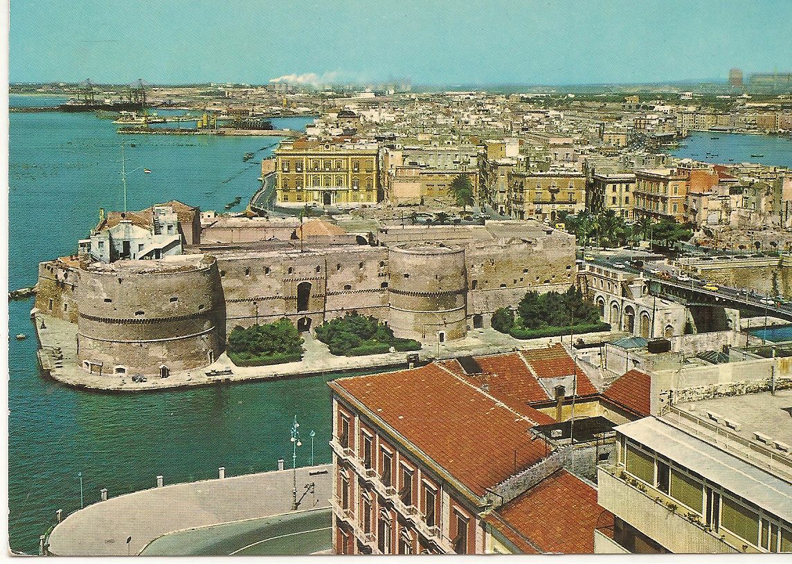 TARANTO - CASTELLO ARAGONESE - V1970
